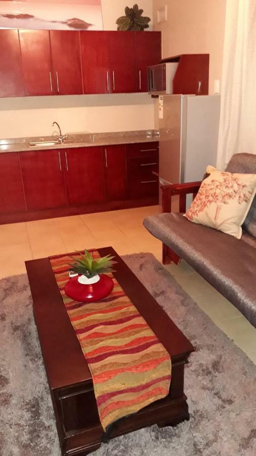 Dyna Guest House Дърбан Екстериор снимка